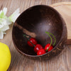 Grand bol noix de coco avec nourriture